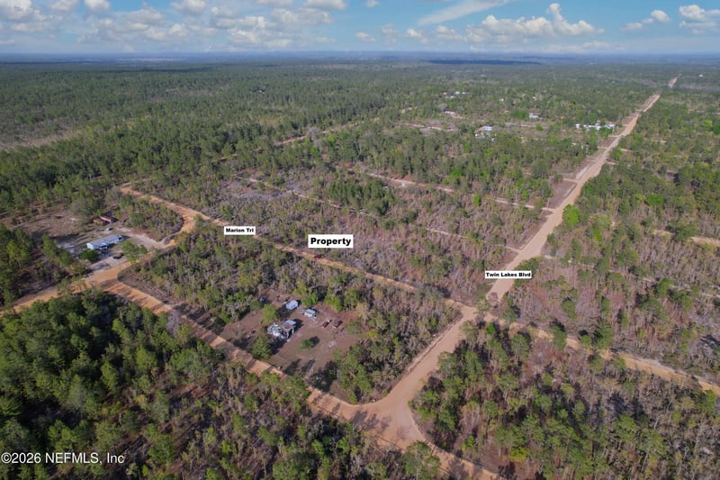 206 Marion Trl, Interlachen, FL 32148