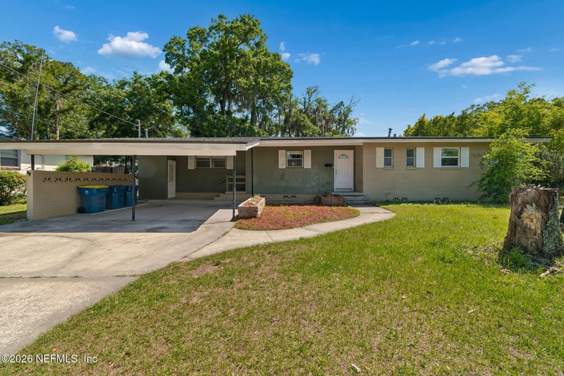 5550 Darlow Ave, Jacksonville, FL 32277
