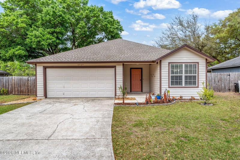 2727 Mc Cormick Woods Dr, Jacksonville, FL 32225