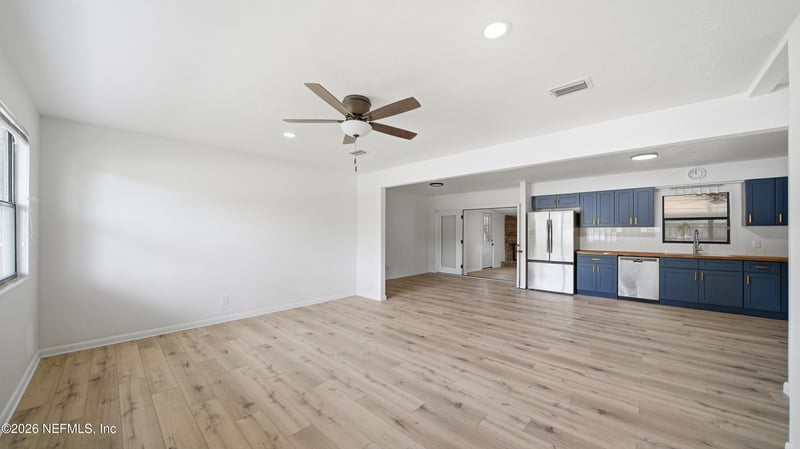 5957 Carrevero Dr, Jacksonville, FL 32216