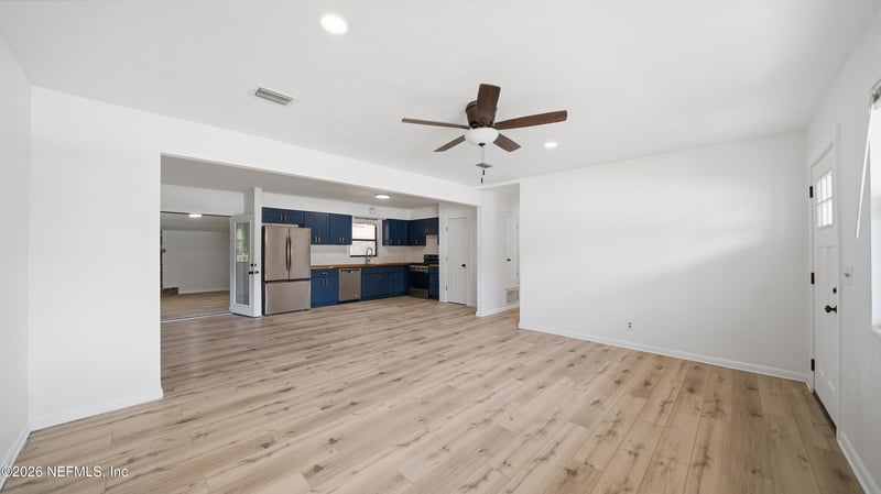 5957 Carrevero Dr, Jacksonville, FL 32216