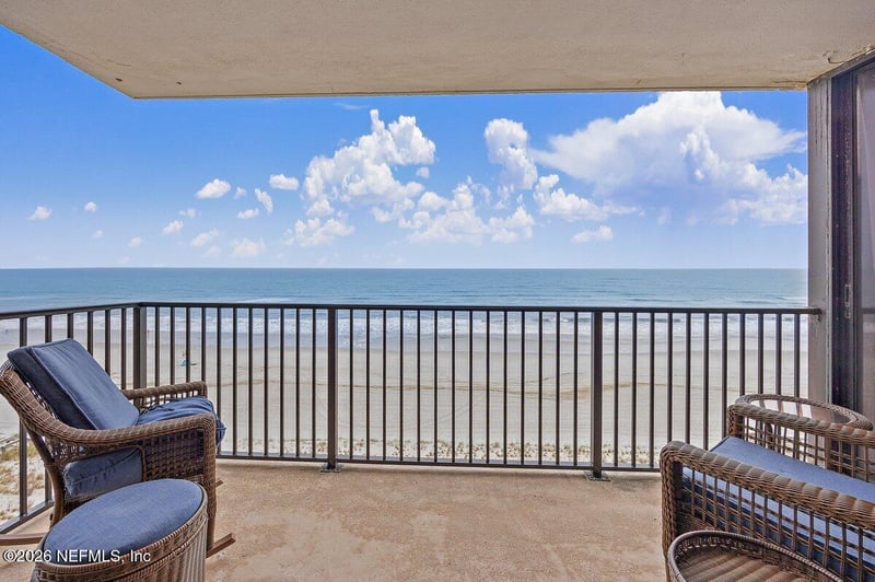 1301 1st St #802, Jacksonville Beach, FL 32250