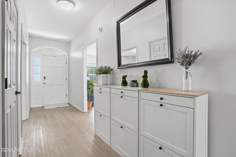 5903 Copper Creek Dr, Jacksonville, FL 32218