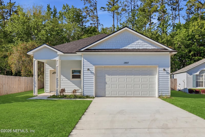 2307 Southampton Dr, Middleburg, FL 32068