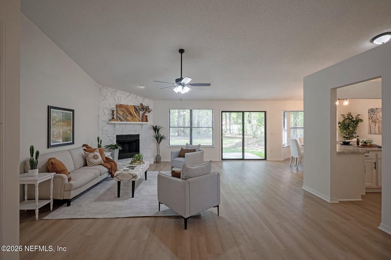 4776 Riverine Dr, Jacksonville, FL 32210