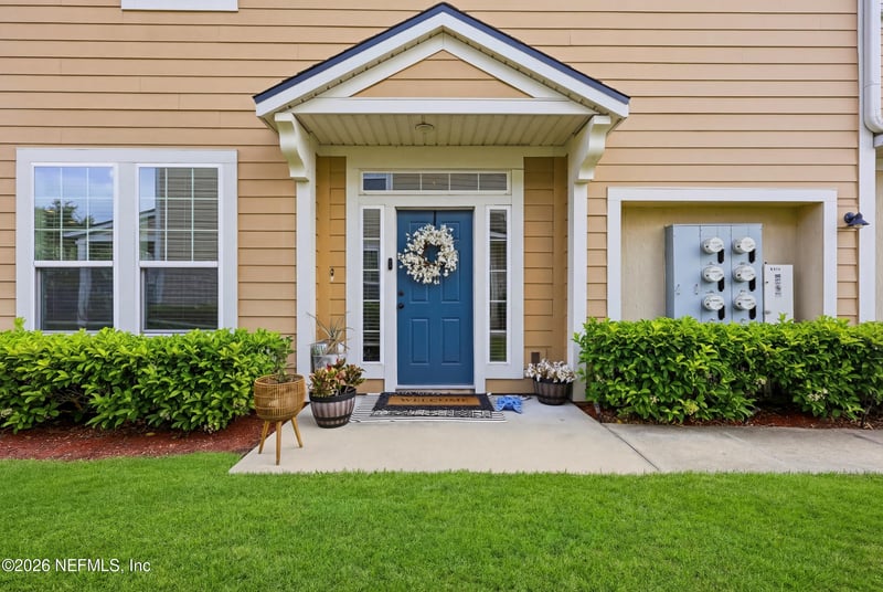 512 Richmond Dr, St Johns, FL 32259