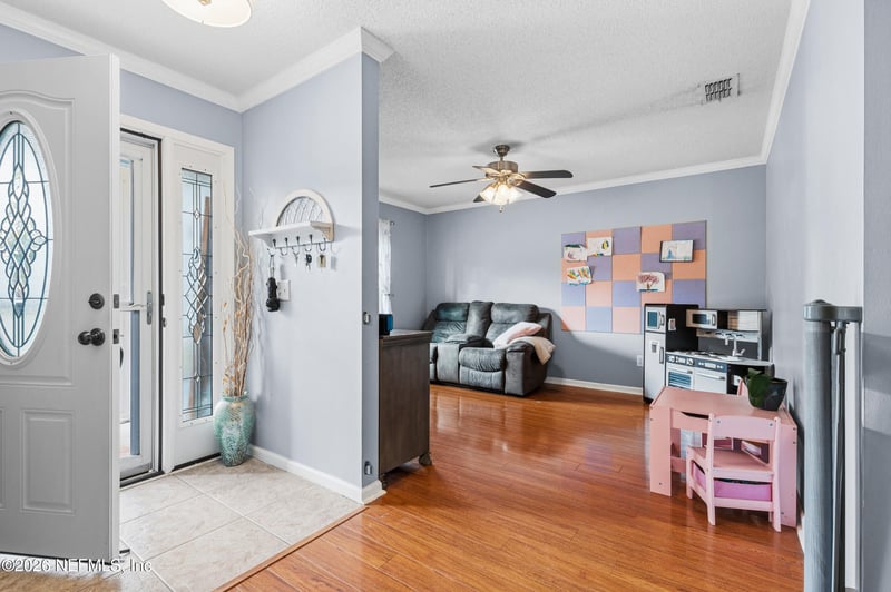 5489 Running Creek Ln, Jacksonville, FL 32258