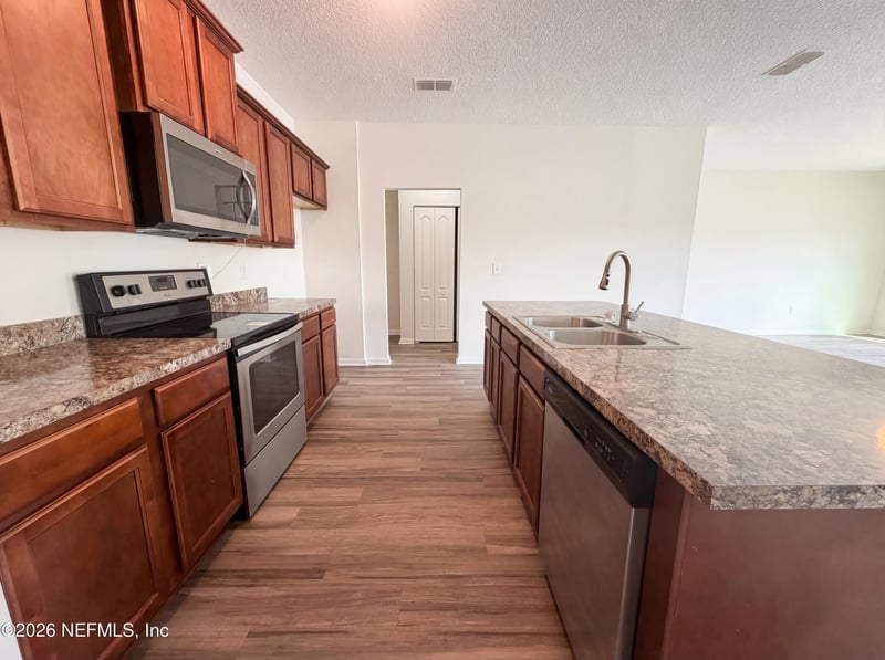 8592 Dylan Michael Dr, Jacksonville, FL 32210