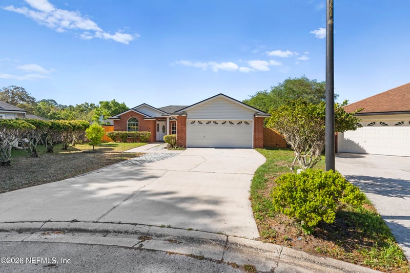 7668 Fawn Lake Dr, Jacksonville, FL 32256