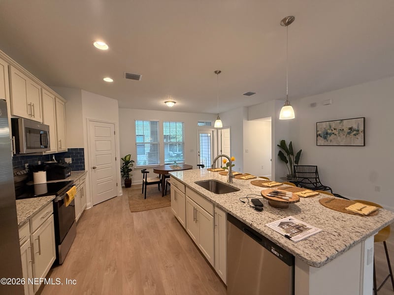 2922 College St, Jacksonville, FL 32205