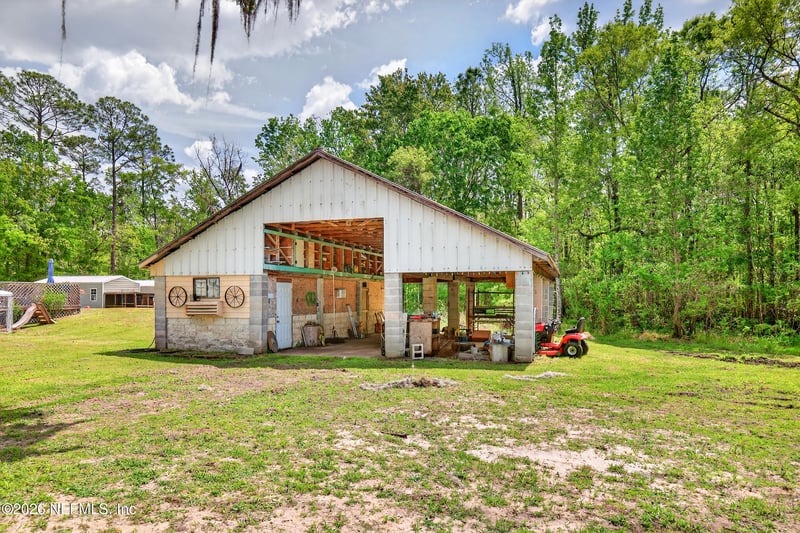 43122 Pineridge Dr, Callahan, FL 32011