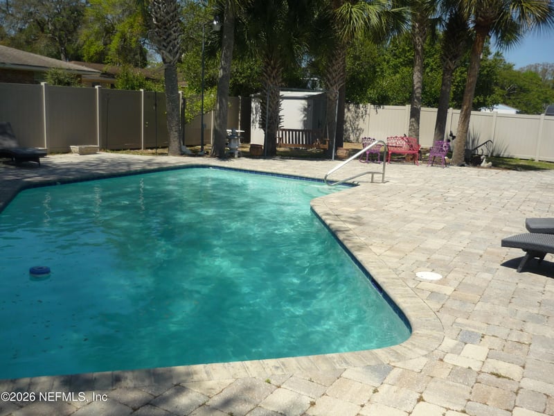 1932 Dalamon St, Jacksonville, FL 32211