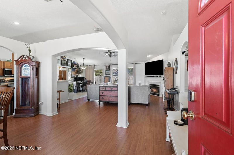 1431 Blues Creek Dr, Jacksonville, FL 32221