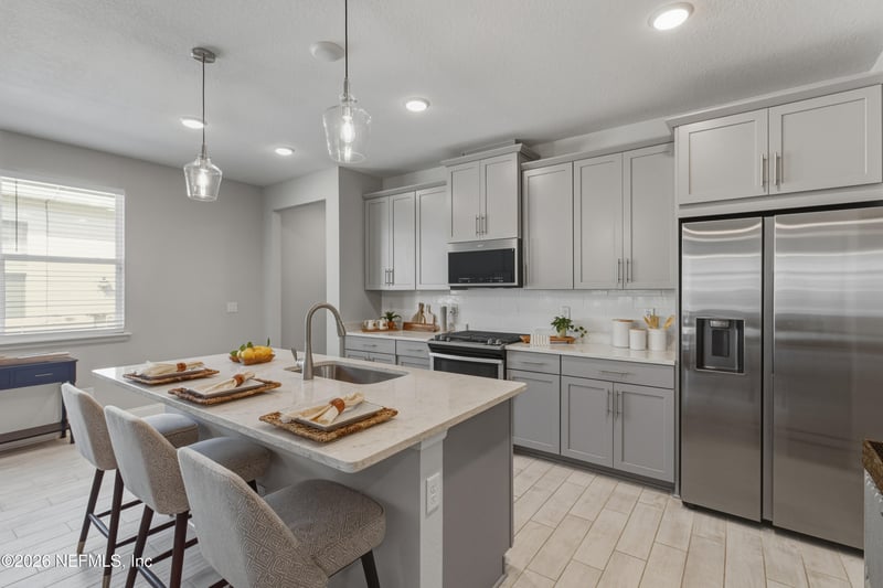 130 Juniper Hills Dr, St Johns, FL 32259