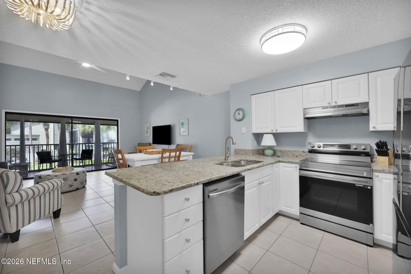 18 Village Las Palmas Cir, St Augustine, FL 32080