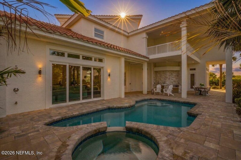 6 Riviera Pl, Palm Coast, FL 32137