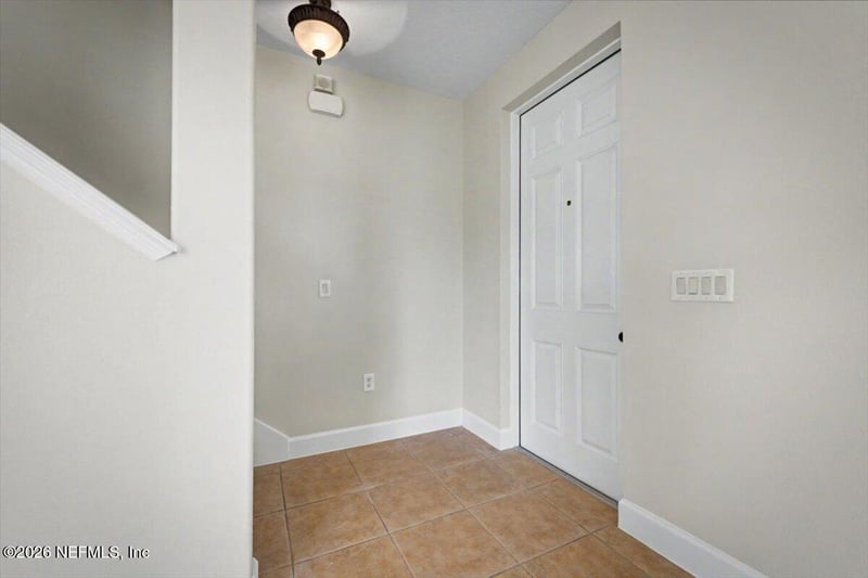 1258 Tipperary Dr, Melbourne, FL 32940