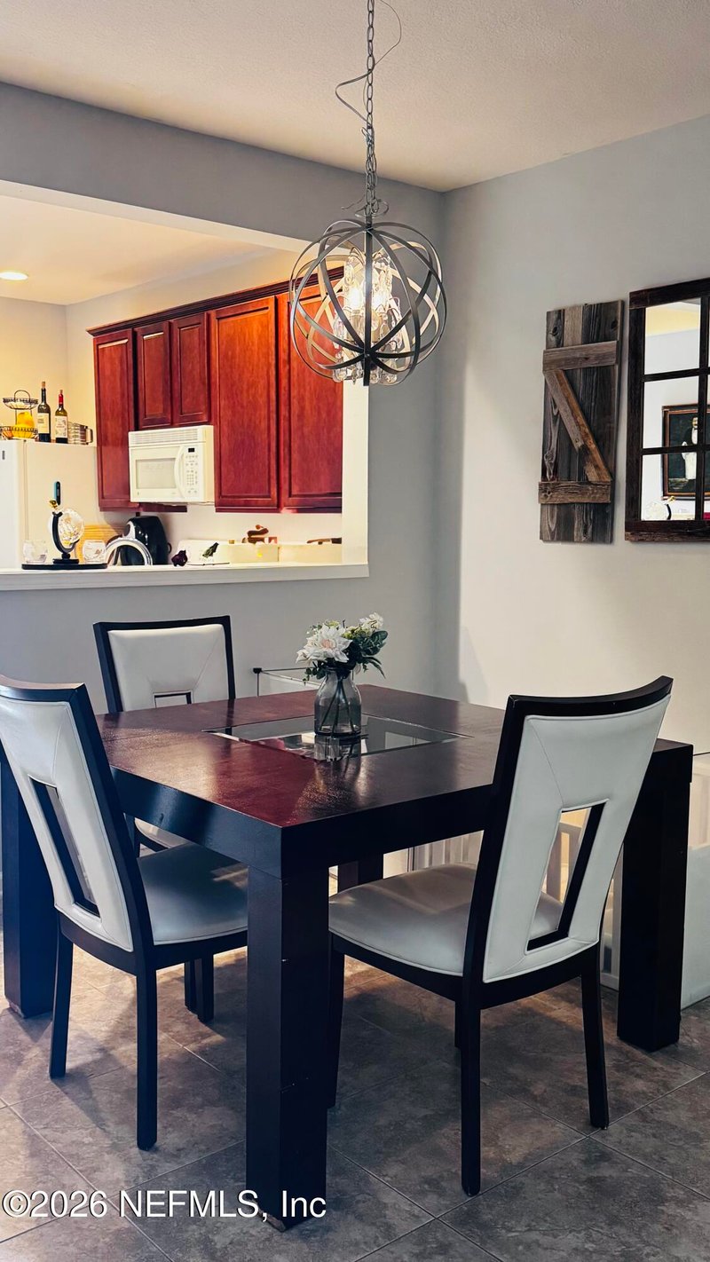 13529 Stone Pond Dr, Jacksonville, FL 32224