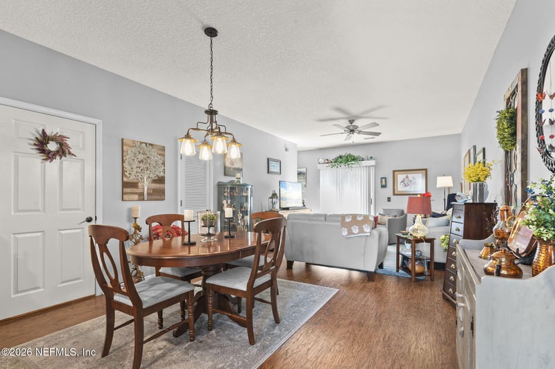 570 Scrub Jay Dr, St Johns, FL 32092