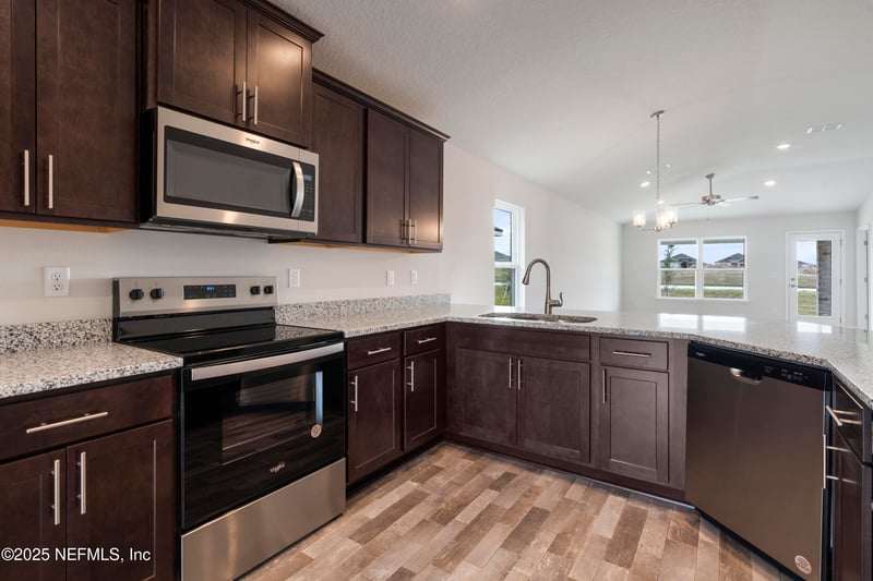 3432 Meadow Ridge Pl, Green Cove Springs, FL 32043