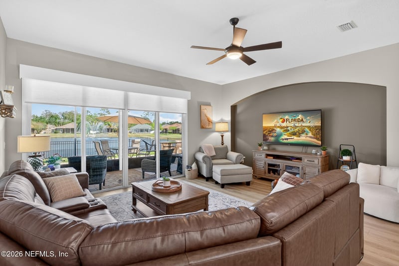 50 Flora Lake Cir, St Augustine, FL 32095