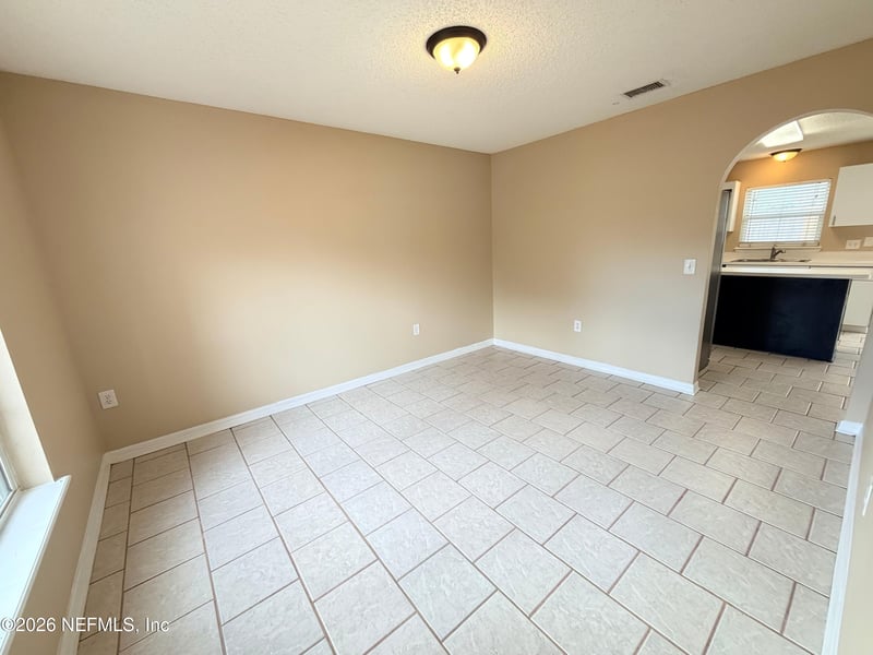 7356 Overland Park Blvd, Jacksonville, FL 32244