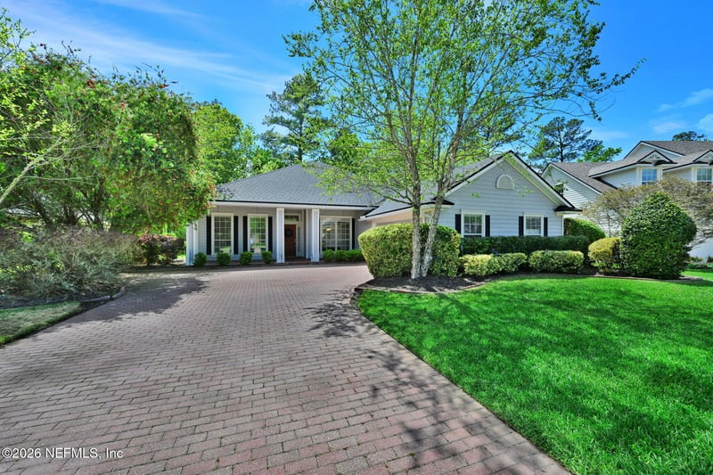 2380 Country Side Dr, Fleming Island, FL 32003