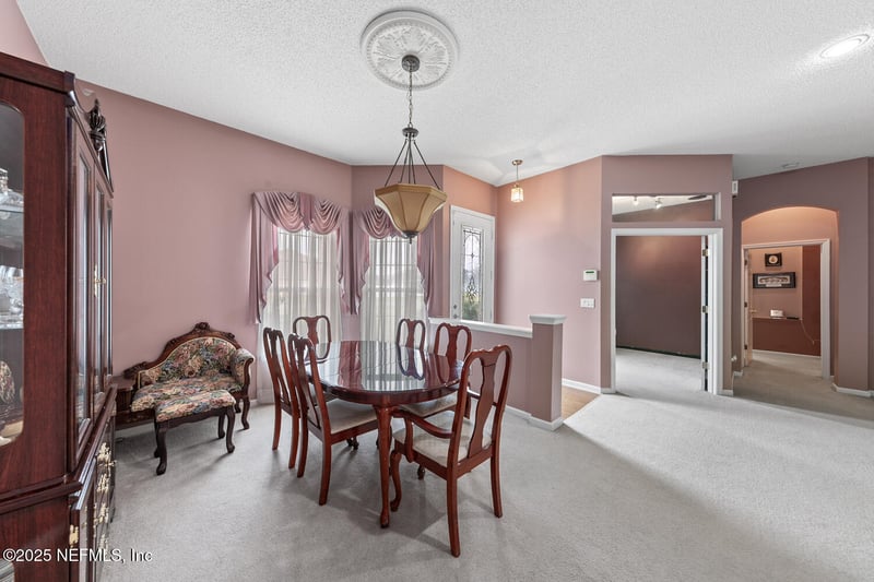 4219 Woodley Creek Rd, Jacksonville, FL 32218