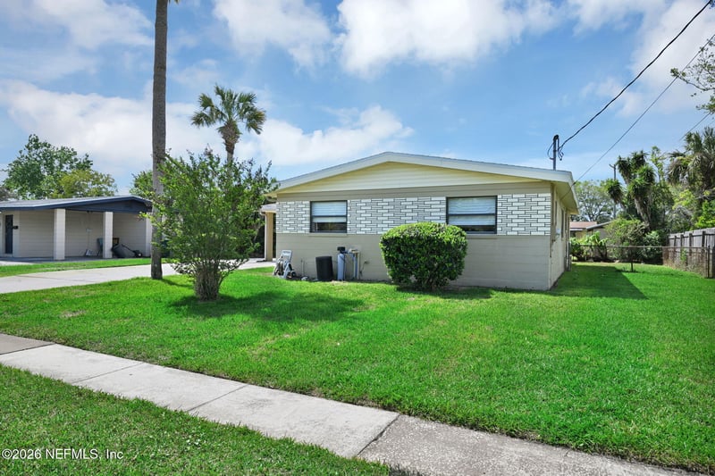 11698 Marina Dr, Jacksonville, FL 32246