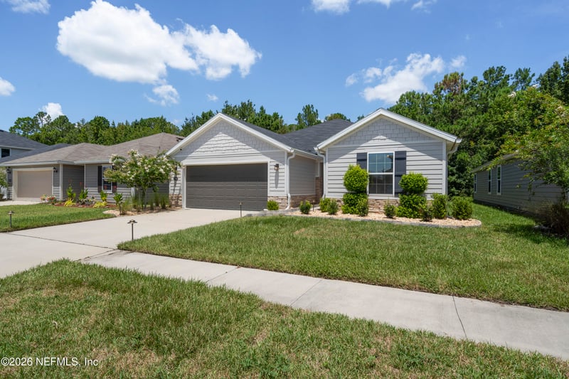 1558 Tanoan Dr, Jacksonville, FL 32221