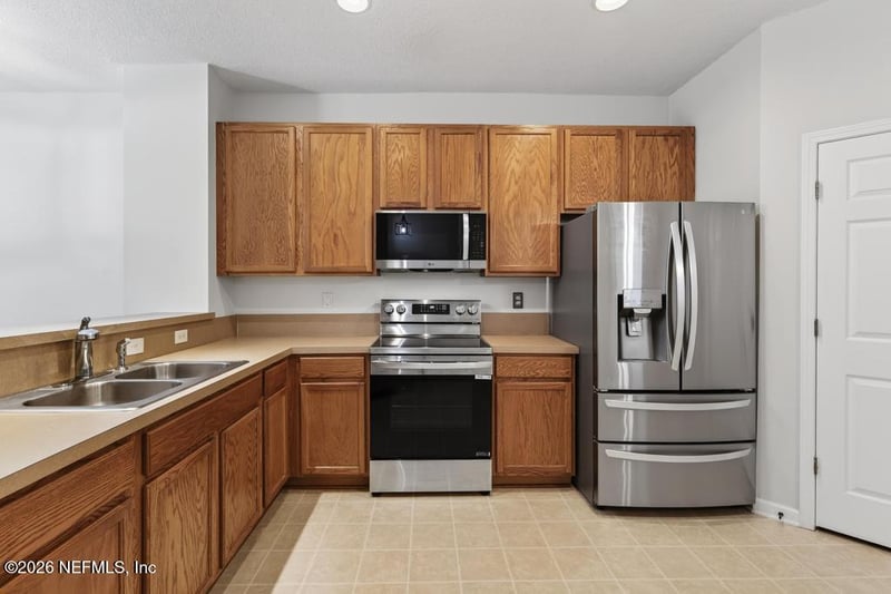 12301 Kernan Forest Blvd #405, Jacksonville, FL 32225