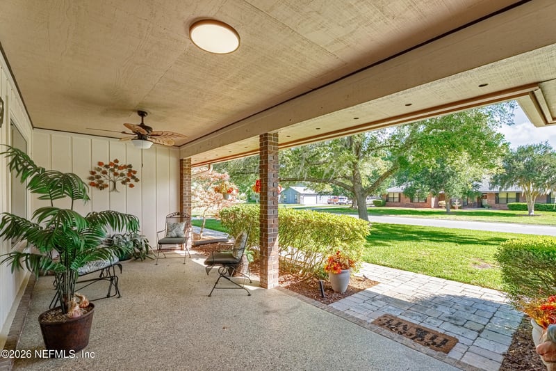 752 Cameron Dr, Orange Park, FL 32073