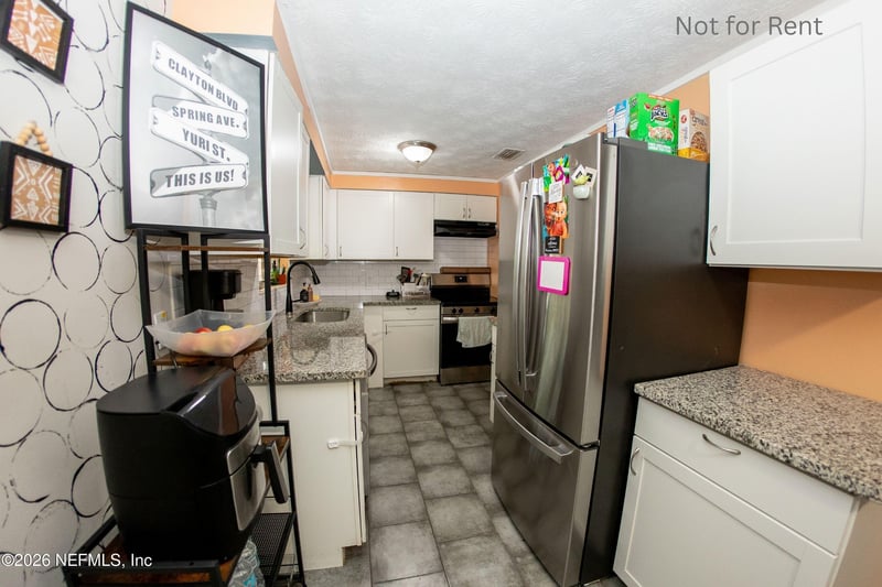 7584 Raborn Ln, Jacksonville, FL 32210