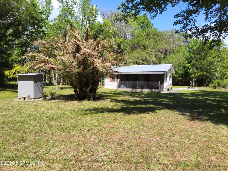 118 Hubers Fish Camp Rd, Crescent City, FL 32112