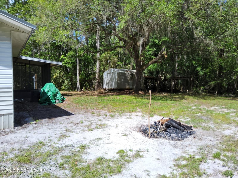 118 Hubers Fish Camp Rd, Crescent City, FL 32112