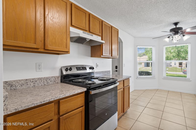 2005 Hunters Trace Cir, Middleburg, FL 32068