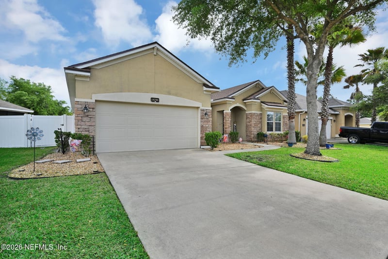 15791 Lexington Park Blvd, Jacksonville, FL 32218