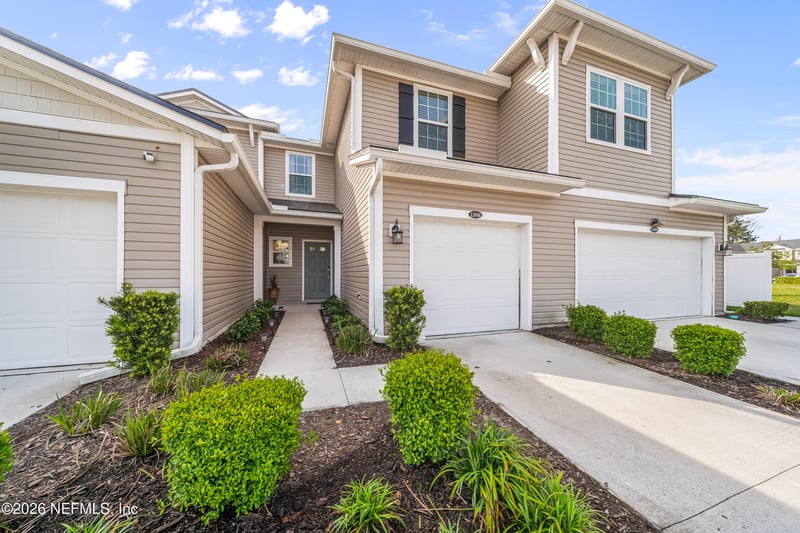 12016 Calvesta St, Jacksonville, FL 32256