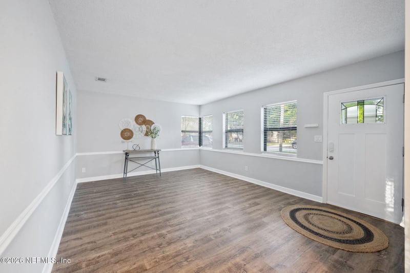 6237 Temple Rd, Jacksonville, FL 32217