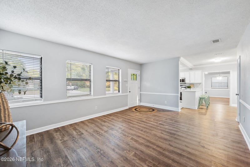 6237 Temple Rd, Jacksonville, FL 32217