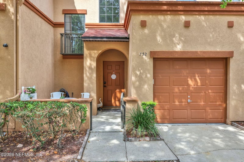 752 Ginger Mill Dr, Jacksonville, FL 32259