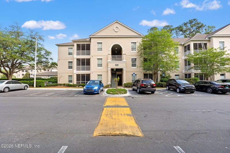 8601 Beach Blvd #320, Jacksonville, FL 32216