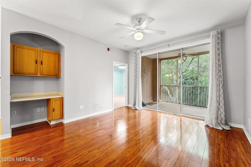 8601 Beach Blvd #320, Jacksonville, FL 32216