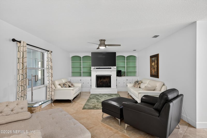 20 Bleau Ct, Palm Coast, FL 32137