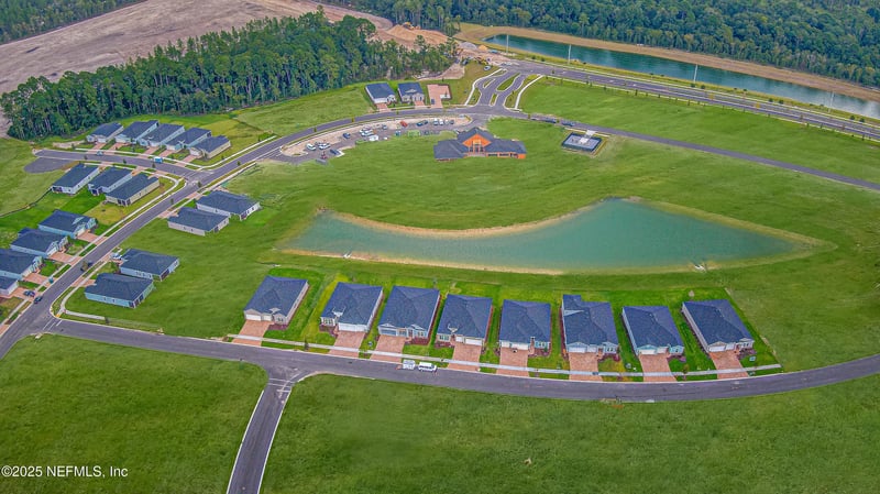 2775 Firelight Ln, Green Cove Springs, FL 32043