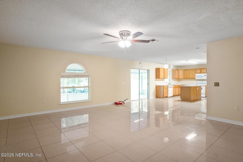 8190 Foxdale Dr, Jacksonville, FL 32210