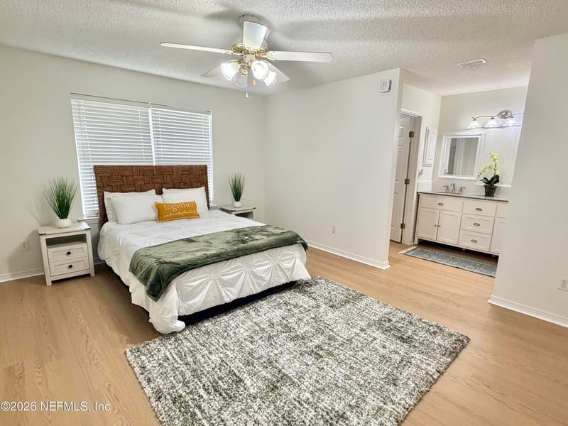 2411 Paris Mill Rd, Jacksonville, FL 32221