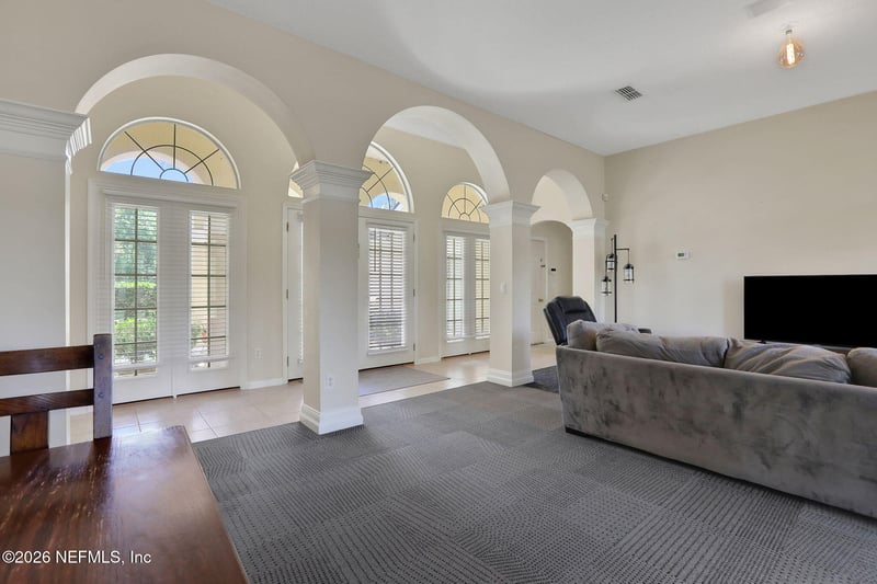 5838 Long Cove Dr, Jacksonville, FL 32222