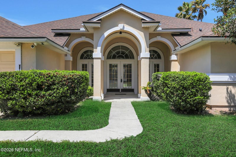 5838 Long Cove Dr, Jacksonville, FL 32222