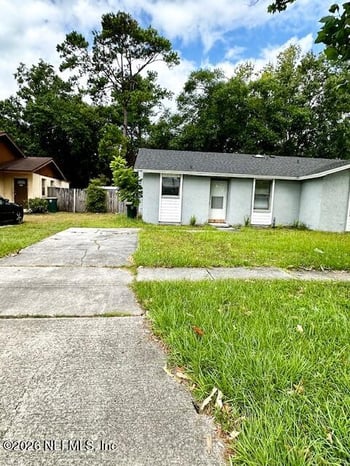 2730 Hidden Village Dr, Jacksonville, FL 32216